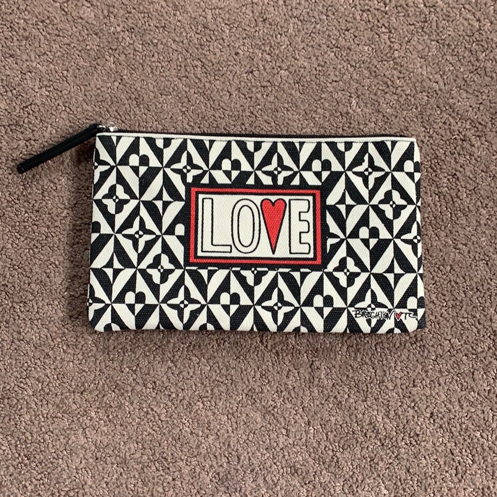 NWOT OUT of  STOCK EVERYWHERE Brighton LOVE cosmetic bag